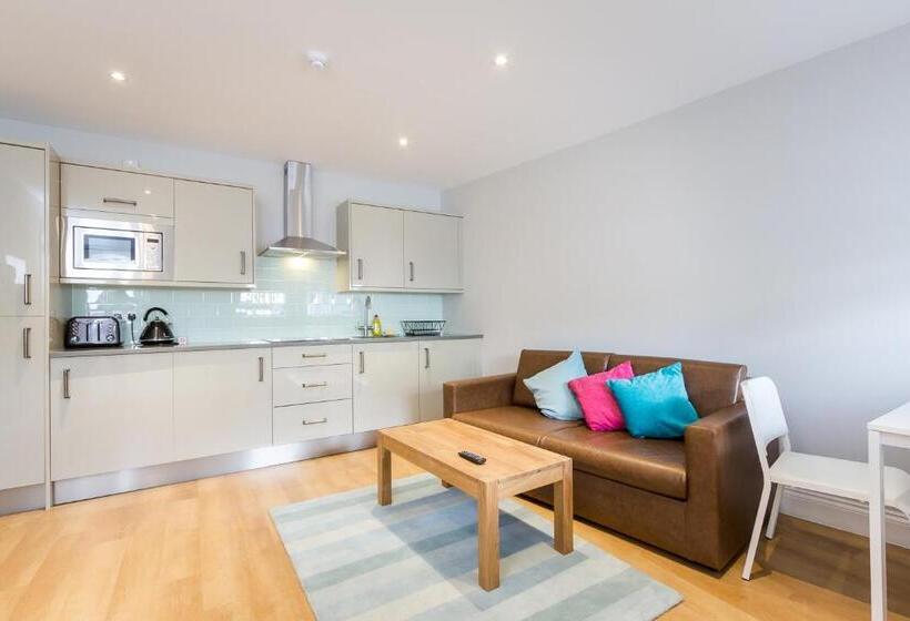 酒店 The Lion Gate Mews