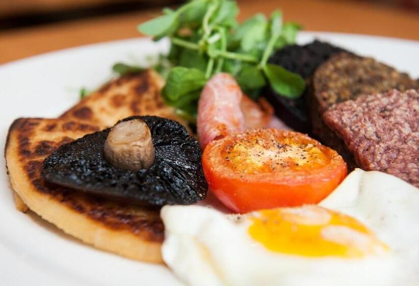 ホテル The Pipers Tryst