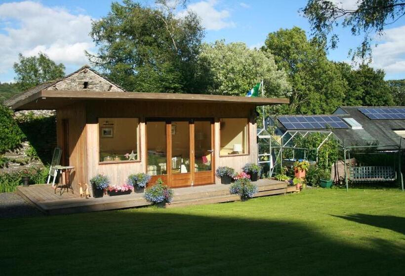 School House Cottage B&b And Tea Garden