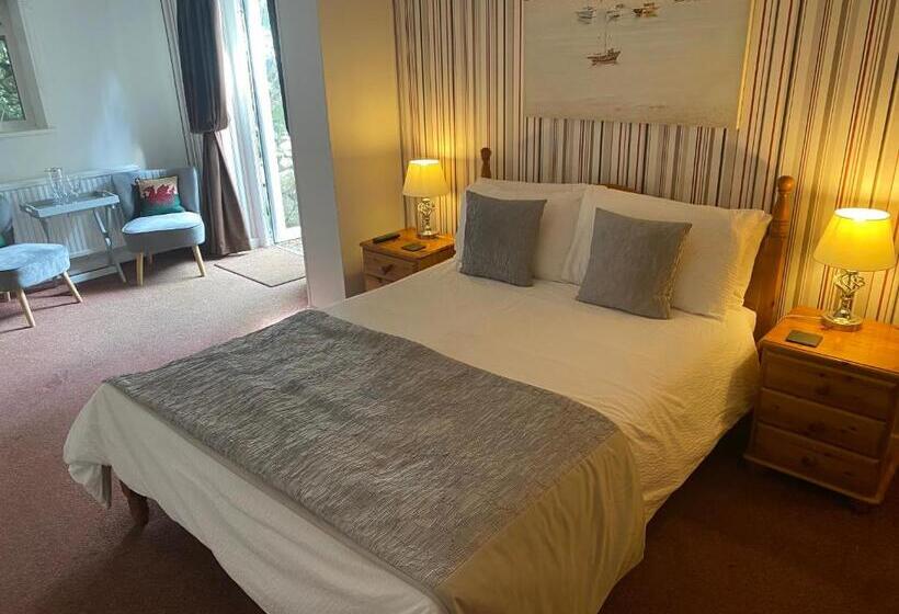 Talybont Bed And Breakfast