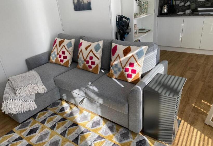 Talybont Bed And Breakfast