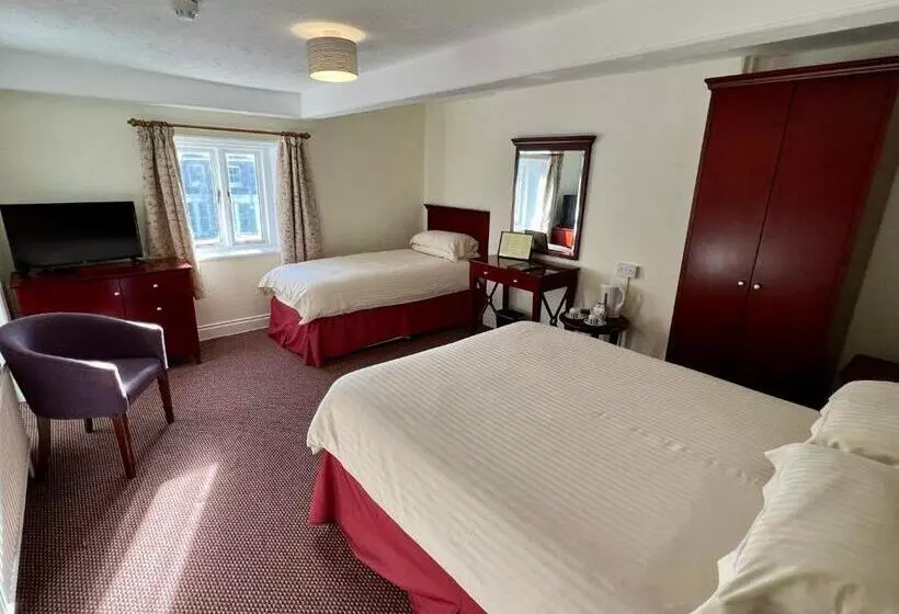 ベッドアンドブレックファースト Calverts Hotel   Newport, Isle Of Wight