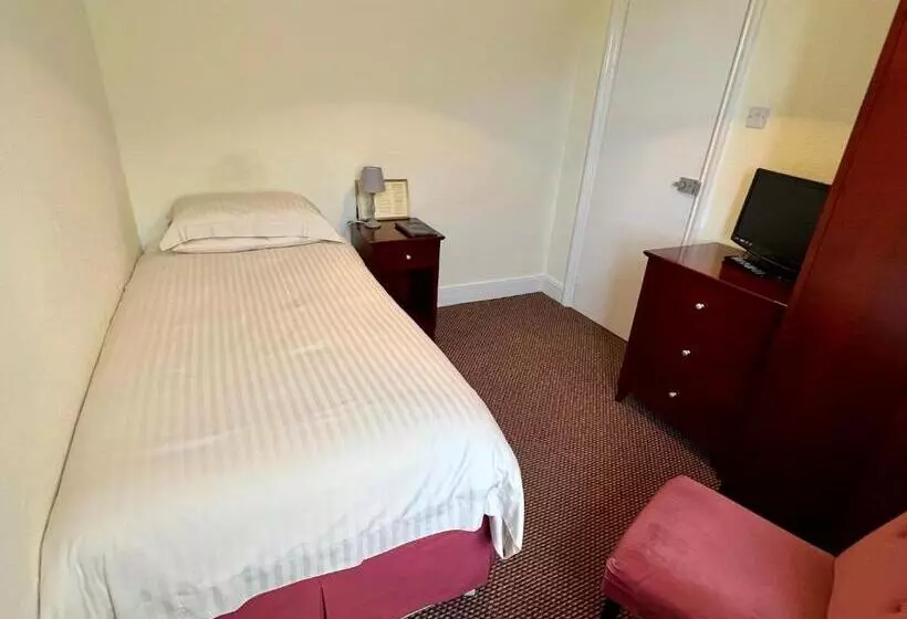 ベッドアンドブレックファースト Calverts Hotel   Newport, Isle Of Wight