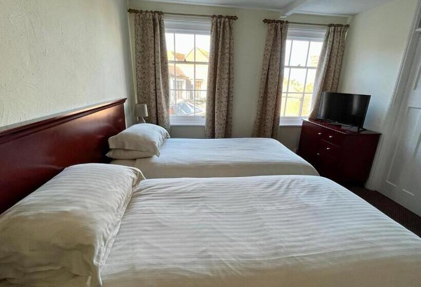 Bed and Breakfast Calverts Hotel   Newport, Isle Of Wight