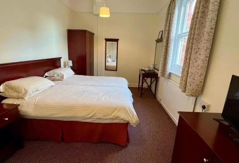 ベッドアンドブレックファースト Calverts Hotel   Newport, Isle Of Wight