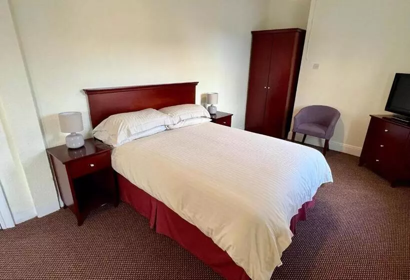 ベッドアンドブレックファースト Calverts Hotel   Newport, Isle Of Wight