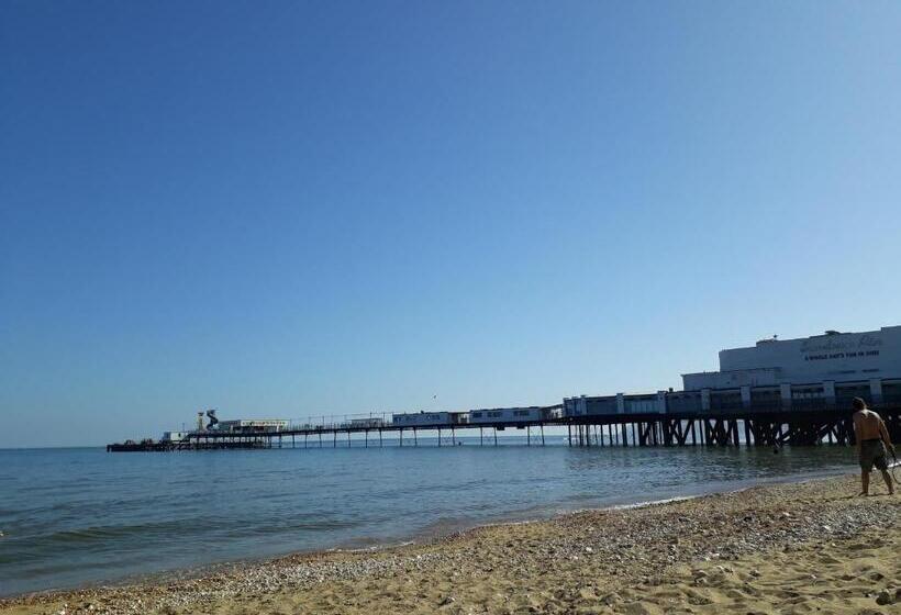 Bed and Breakfast Cherrylee