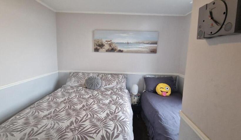 Bed and Breakfast Cherrylee