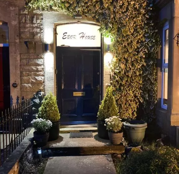Aamiaismajoitus (B&B) Ebor House