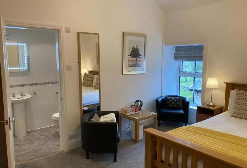 Aamiaismajoitus (B&B) Ebor House