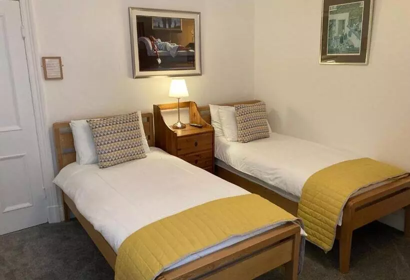Aamiaismajoitus (B&B) Ebor House