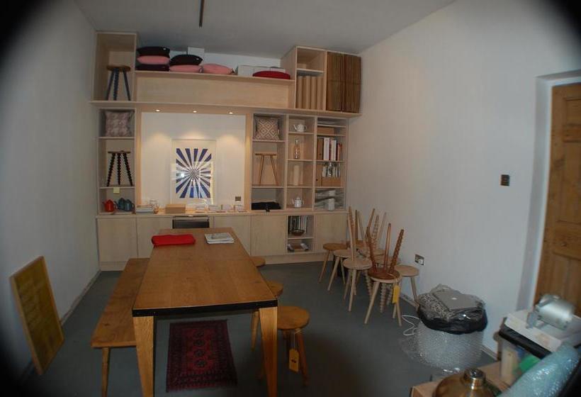 مبيت وإفطار Potts Of Flemingate