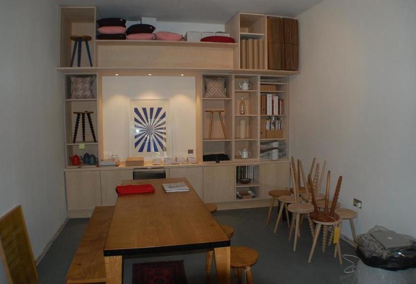 مبيت وإفطار Potts Of Flemingate