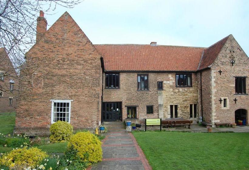 مبيت وإفطار Potts Of Flemingate