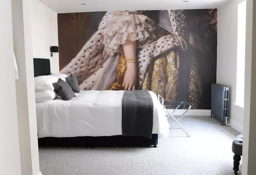 Swain House Boutique B&b