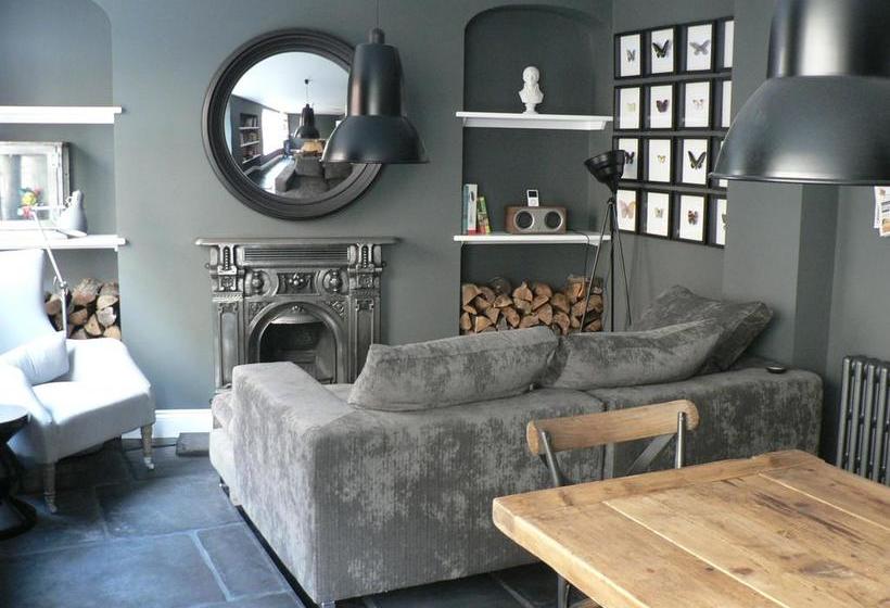 Swain House Boutique B&b