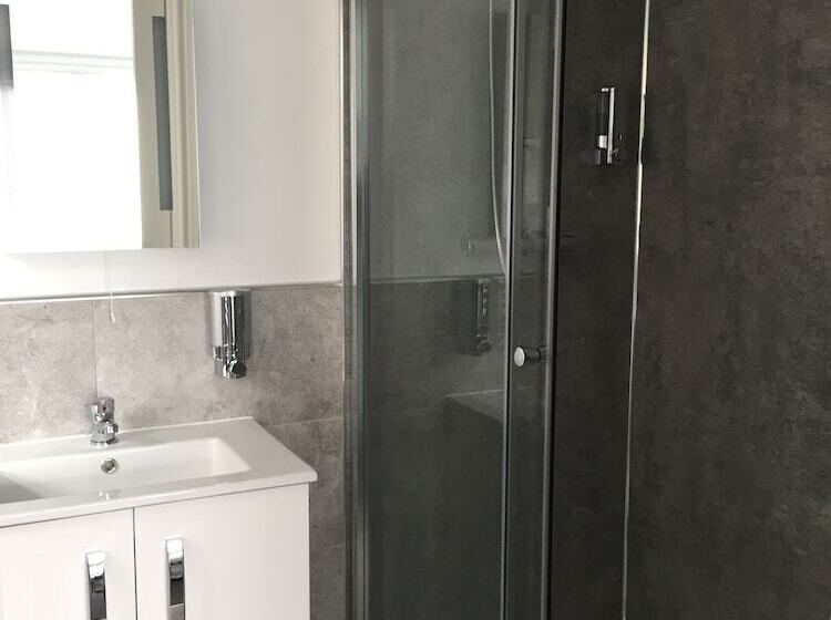 住宿加早餐  The Beehive Guest House