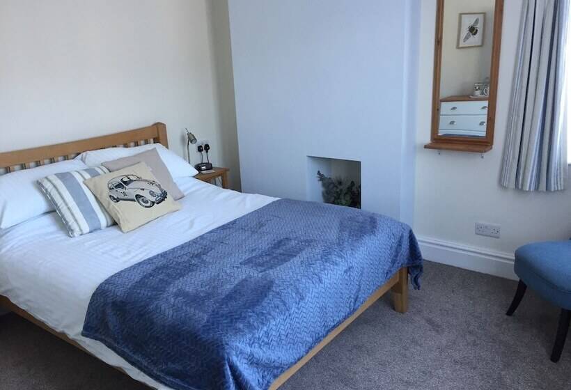 住宿加早餐  The Beehive Guest House