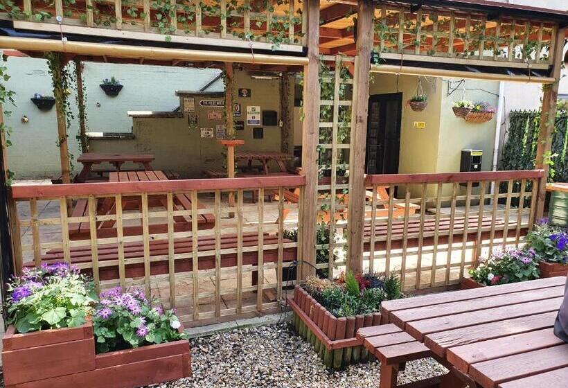 ベッドアンドブレックファースト The Court House Inn