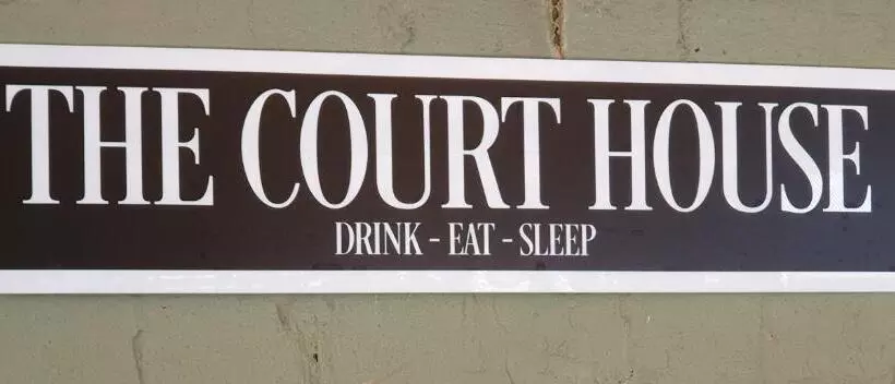 ベッドアンドブレックファースト The Court House Inn