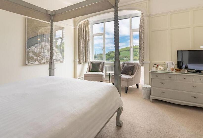 تختخواب و صبحانه The Dartmouth Boutique B &b