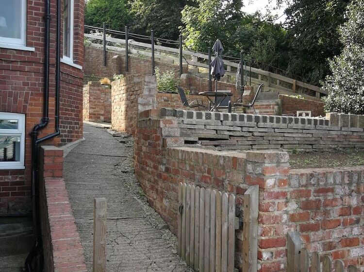 Bed and Breakfast The Grove