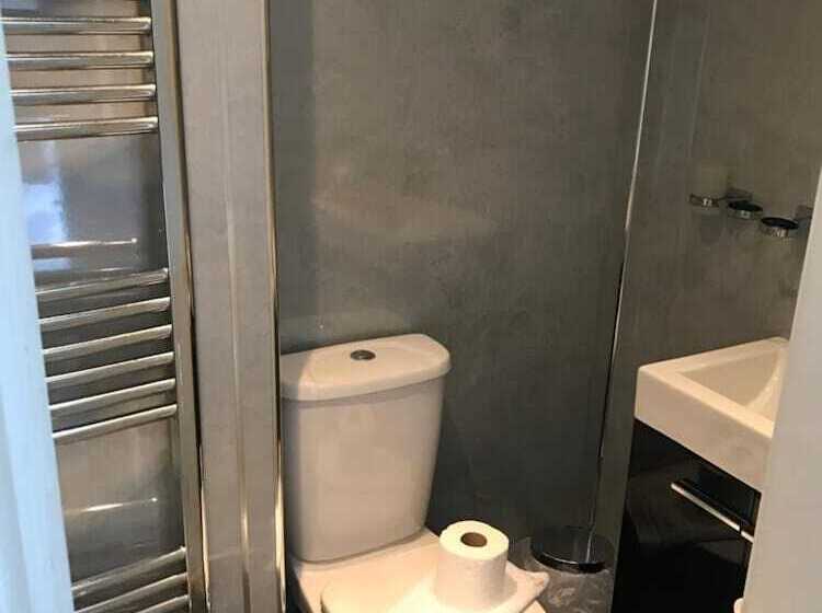 Bed and Breakfast The Grove