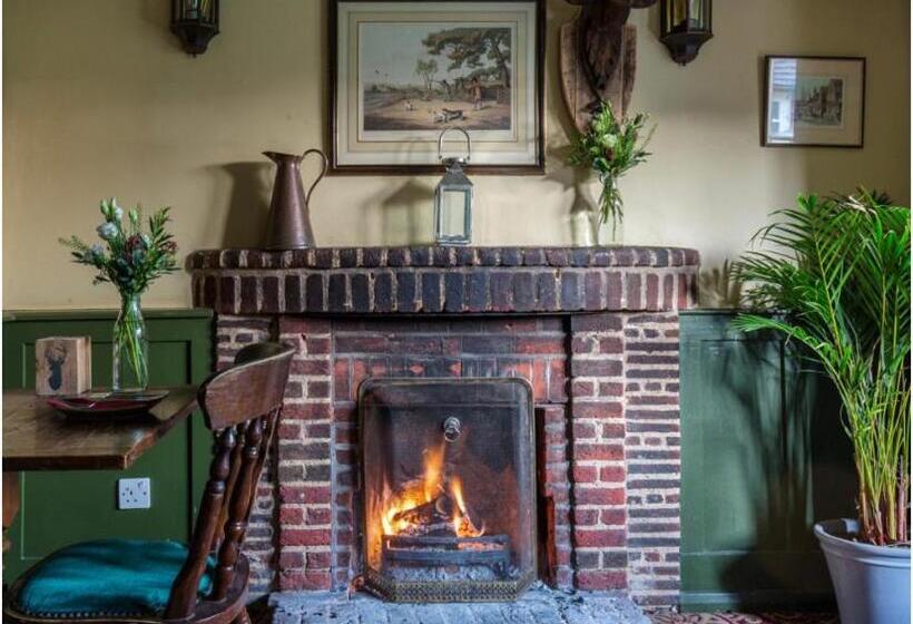 צימר The Stag And Huntsman At Hambleden