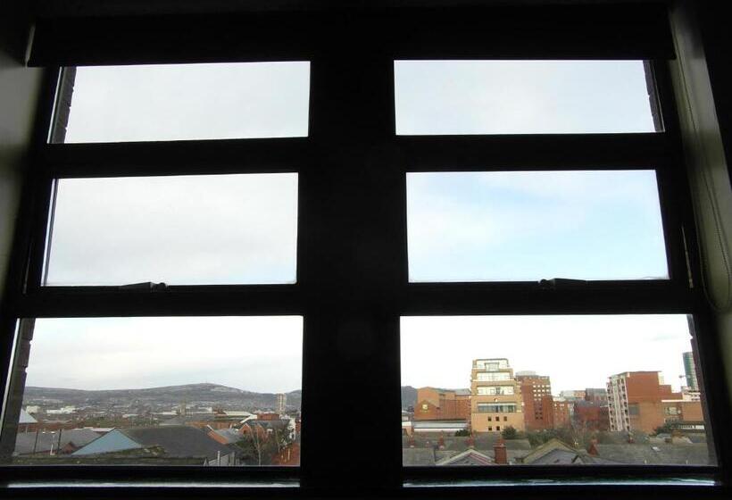 Belfast International Youth Hostel