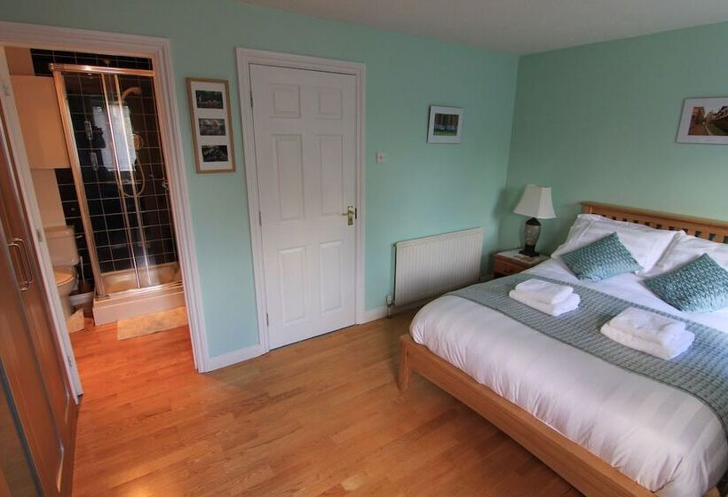 Diana S Bed And Breakfast