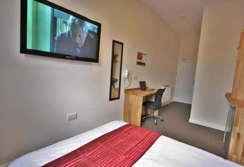 Central Hotel Gloucester By Roomsbooked