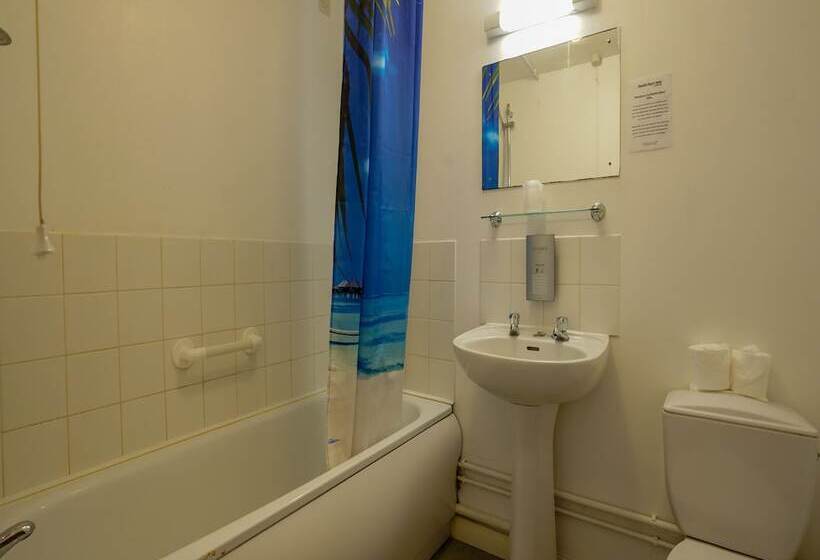 Hotel OYO Shanklin Beach