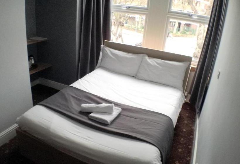 ホテル The Mawney