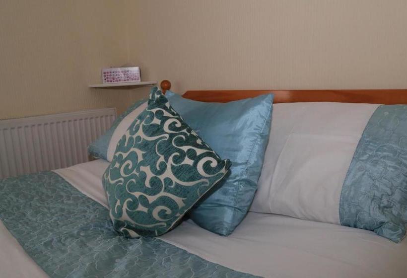 Ladywood House Bed And Breakfast