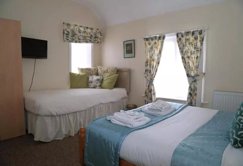 Ladywood House Bed And Breakfast