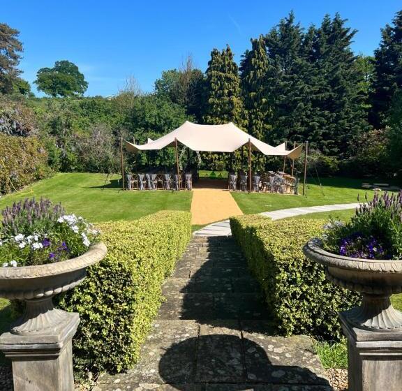 Lodge Farm Bed & Breakfast