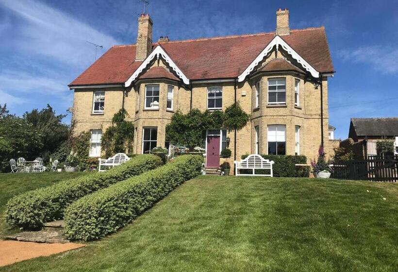 Lodge Farm Bed & Breakfast