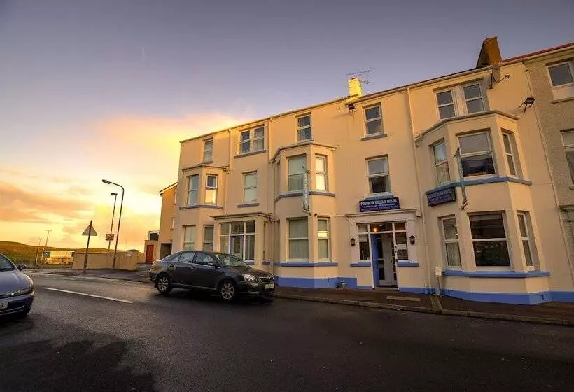 Portrush Holiday Hostel Guesthouse