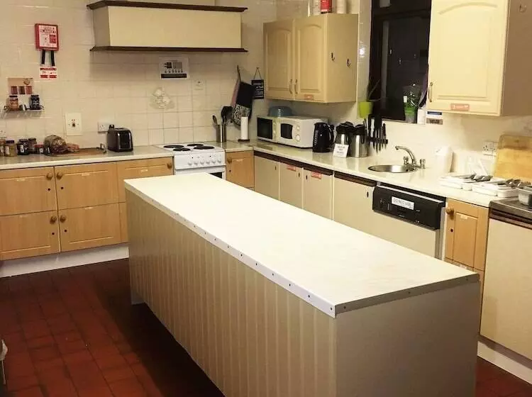 Portrush Holiday Hostel Guesthouse