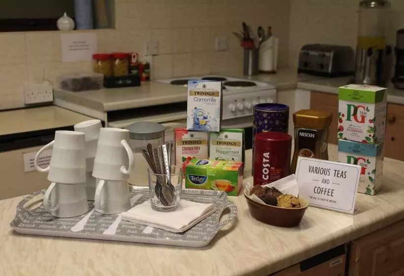 Portrush Holiday Hostel Guesthouse