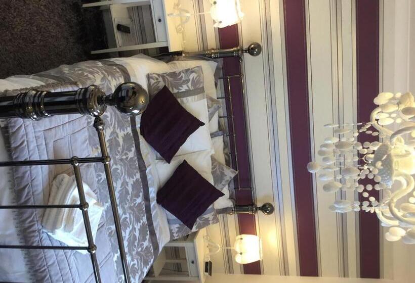 Three Bridges Bed & Breakfast