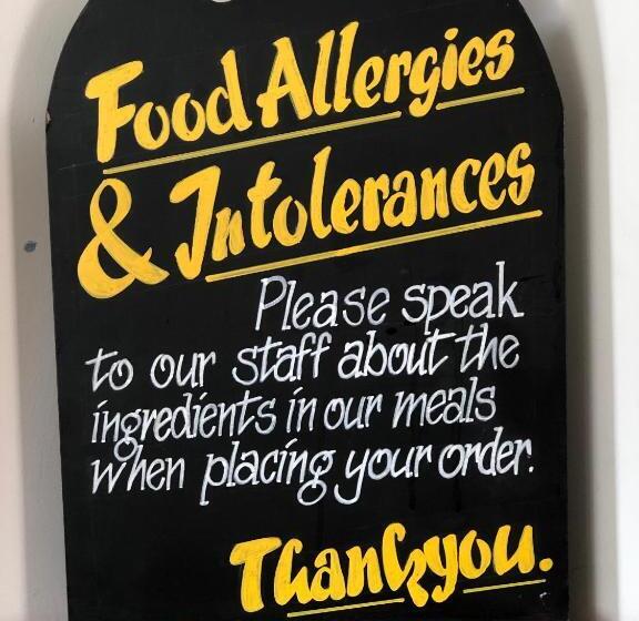 281 Hotel & Restaurant