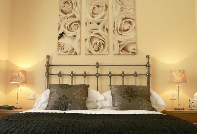 مبيت وإفطار Ashberry Guest House