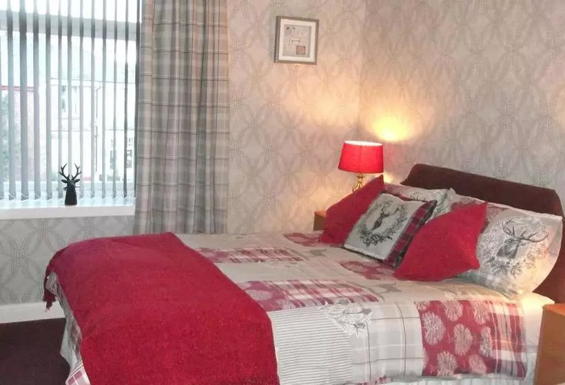 تختخواب و صبحانه Kirkcroft Guest House