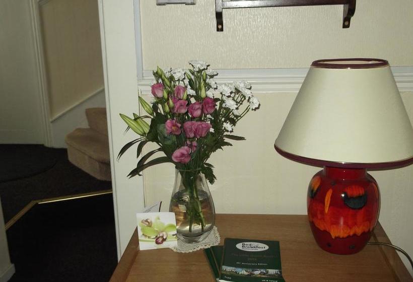 مبيت وإفطار Kirkcroft Guest House