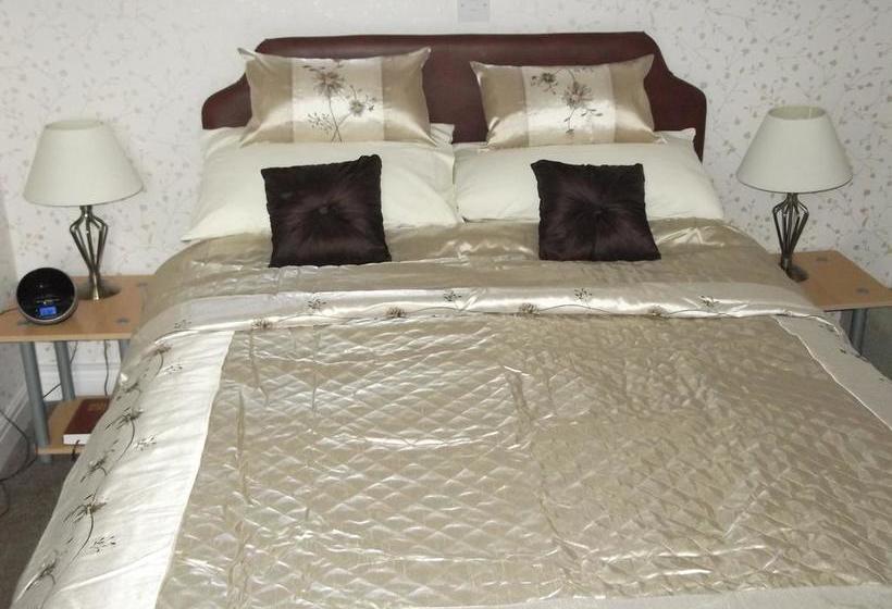 مبيت وإفطار Kirkcroft Guest House