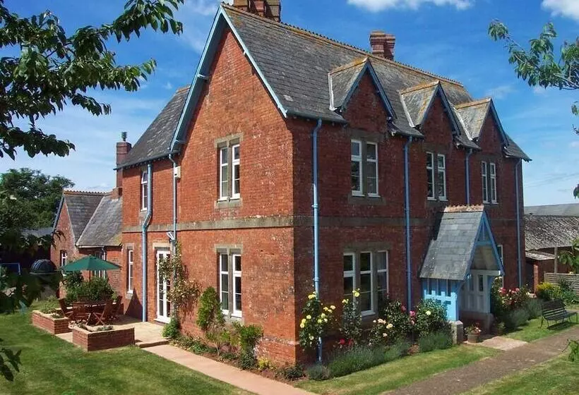 Bed and Breakfast Newcourt Barton