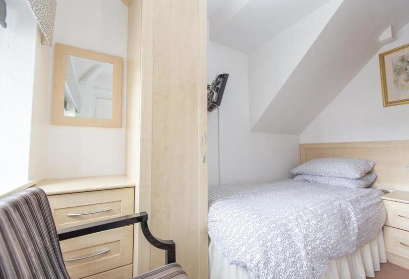 Bed and Breakfast Station Approach