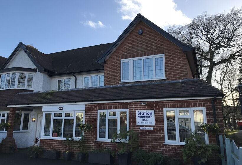 Bed and Breakfast Station Approach