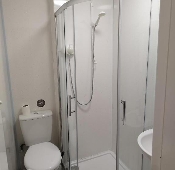 צימר The Monarch